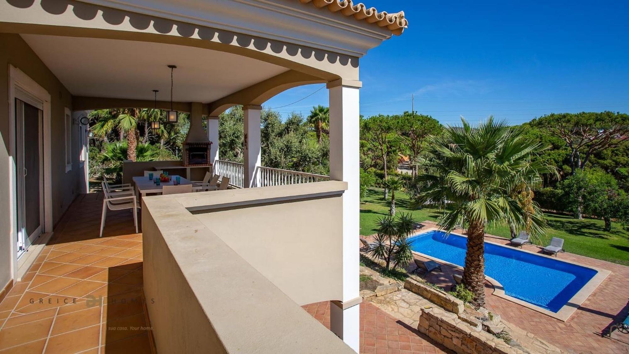 Luxuosa Moradia V5 Em Quarteira - Greice Homes Экстерьер фото