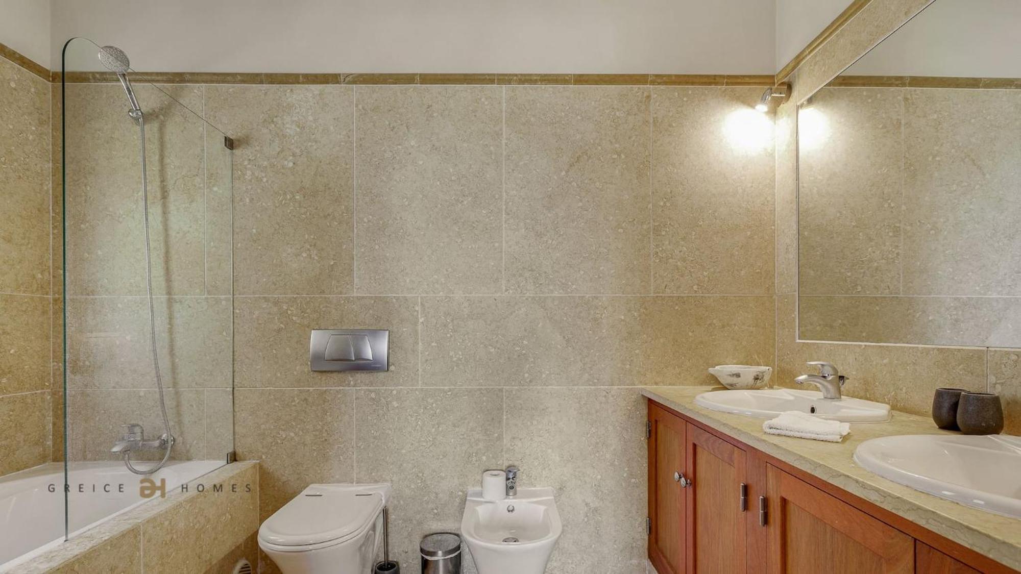 Luxuosa Moradia V5 Em Quarteira - Greice Homes Экстерьер фото