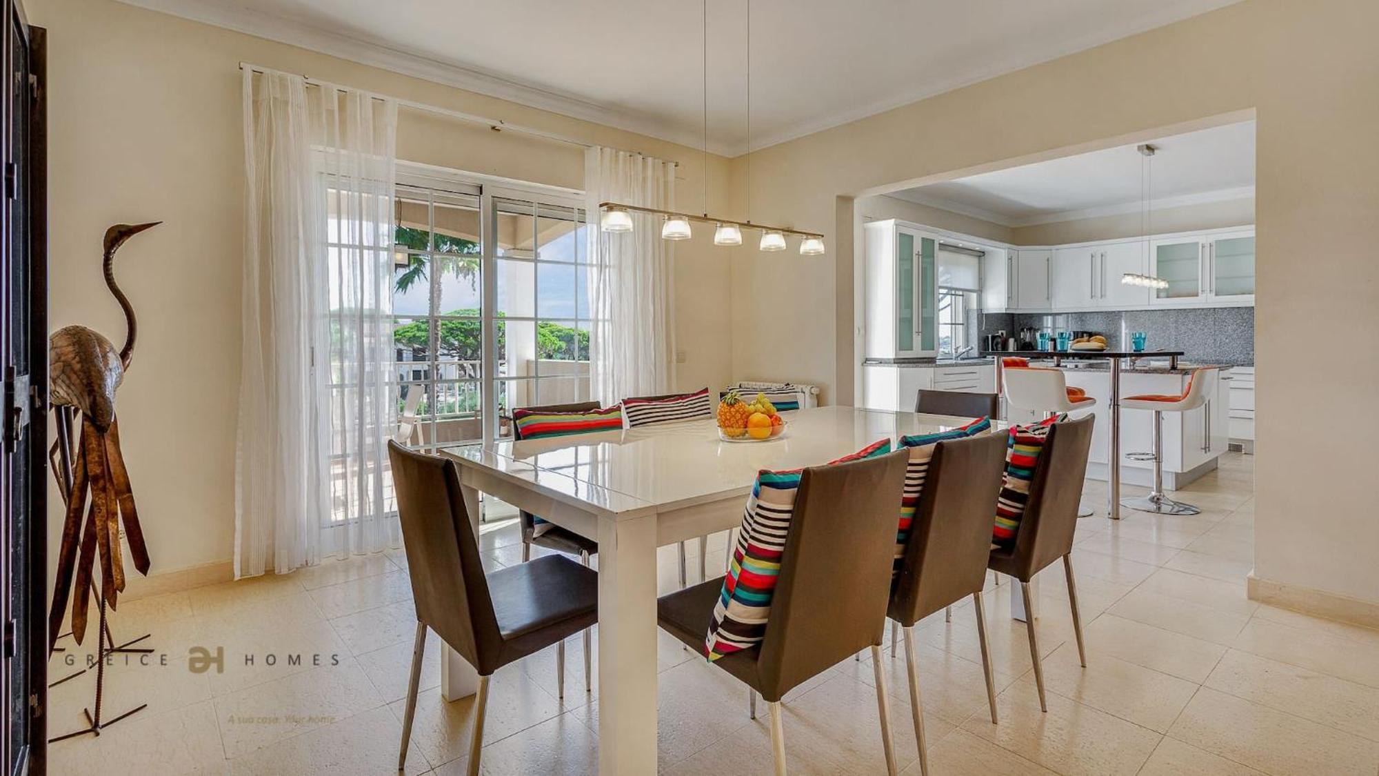 Luxuosa Moradia V5 Em Quarteira - Greice Homes Экстерьер фото